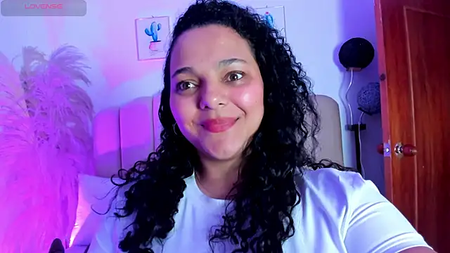 Snapshot of _aithanaa_ chatting on October 21, 2025, 8:08 pm aithanaa online show from October 21, 2025, 8:08 pm