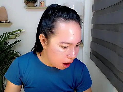 kimbratx online show from November 27, 2025, 12:00 am