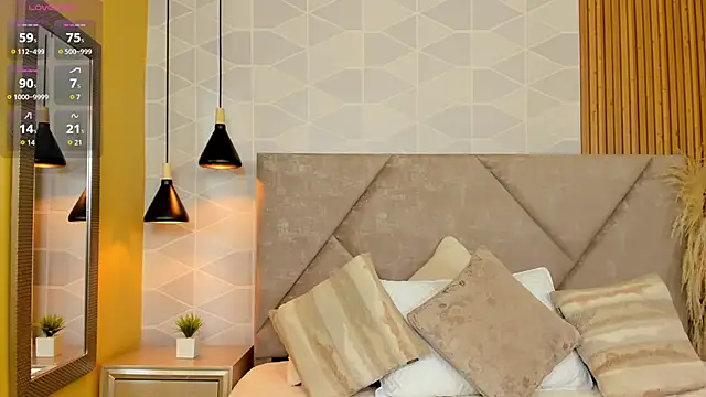 Jade Whisper online show from December 23, 2025, 2:00 am