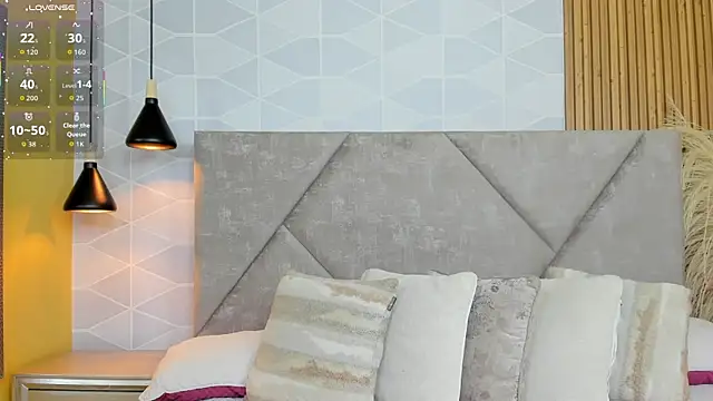 Jade Whisper online show from October 1, 2025, 1:22 am