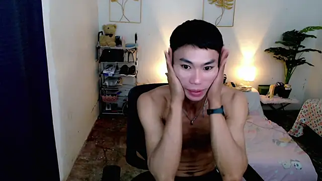 Snapshot of naughty_rence chatting on October 21, 2025, 9:30 am naughty rence online show from October 21, 2025, 9:30 am