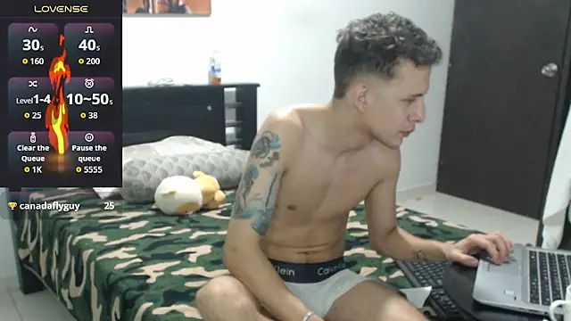 Lucianbonet online show from November 3, 2025, 12:09 pm