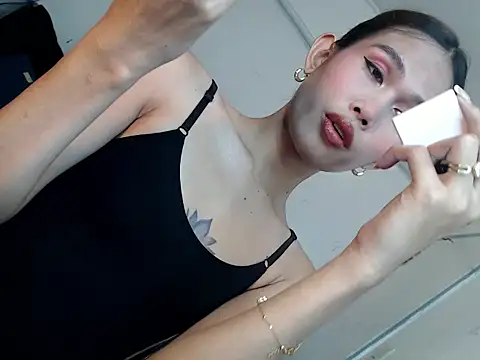 Snapshot of Beautiful_Mistakexxx chatting on November 7, 2025, 3:44 am Beautiful Mistakexxx online show from November 7, 2025, 3:44 am