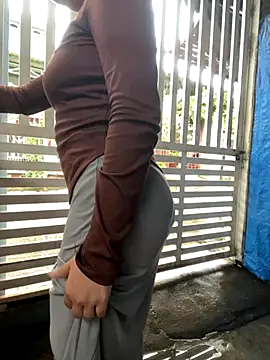 Snapshot of FishingGirl chatting on November 1, 2025, 4:52 am FishingGirl online show from November 1, 2025, 4:52 am