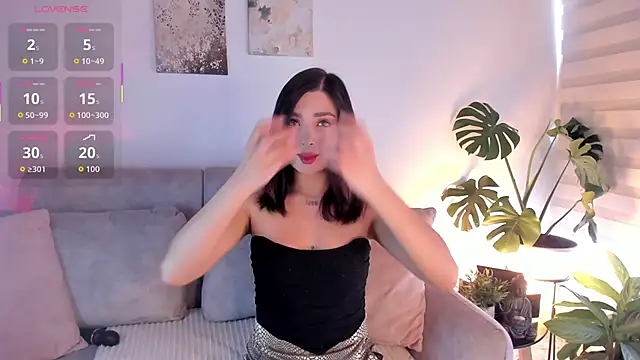 Estrer collins online show from March 11, 2026, 8:36 pm