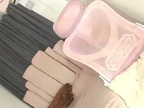 sexygoddess2999 online show from February 8, 2026, 5:43 pm