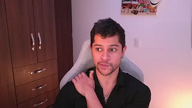 domsantiago  online show from November 27, 2025, 3:18 am