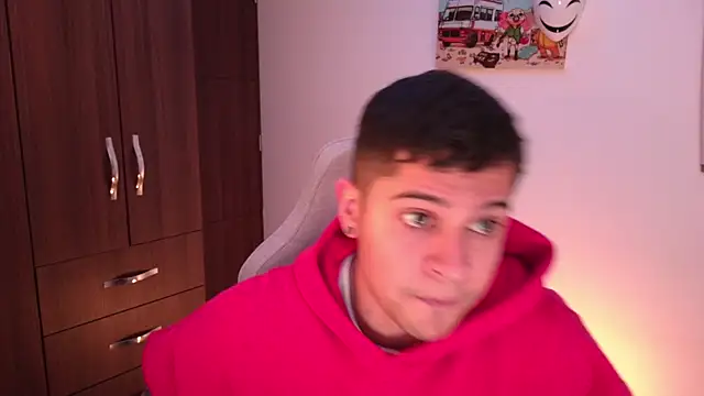 domsantiago  online show from October 23, 2025, 1:48 am