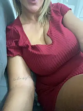 Snapshot of Veryvery30 chatting on September 25, 2025, 9:04 am Veryvery30 online show from September 25, 2025, 9:04 am