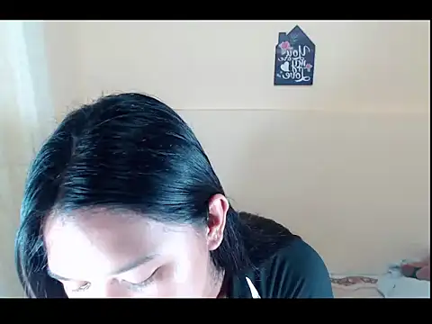 liannexfuckdoll online show from May 5, 2026, 11:24 am