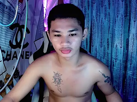 Snapshot of asianhardcock25 chatting on November 30, 2025, 11:33 am asianhardcock25 online show from November 30, 2025, 11:33 am