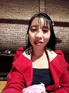 emaame68 online show from November 11, 2025, 1:06 pm