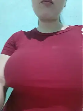 Snapshot of Shiny_Babe chatting on May 16, 2026, 1:21 pm Shiny Babe online show from May 16, 2026, 1:21 pm