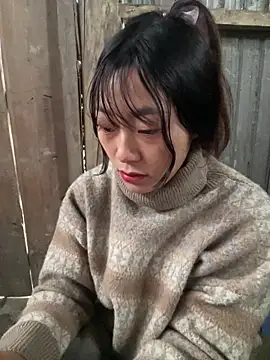 Snapshot of isaaa5 chatting on February 3, 2026, 2:32 am isaaa5 online show from February 3, 2026, 2:32 am