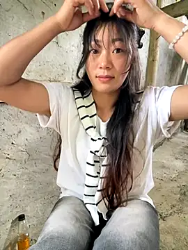 Snapshot of isaaa5 chatting on October 27, 2025, 4:35 am isaaa5 online show from October 27, 2025, 4:35 am