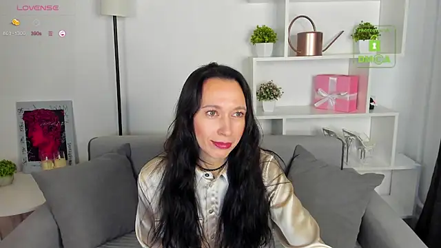 Snapshot of RubiHarlot chatting on October 6, 2025, 1:29 am RubiHarlot online show from October 6, 2025, 1:29 am