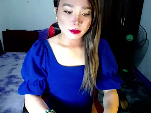 Snapshot of Urassiansweetcummer chatting on November 18, 2025, 1:10 am Urassiansweetcummer online show from November 18, 2025, 1:10 am