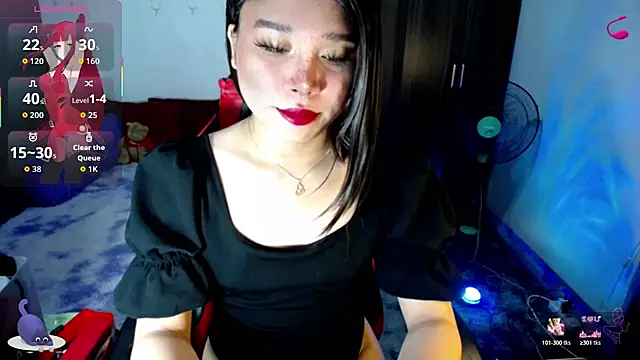 Snapshot of Urassiansweetcummer chatting on July 13, 2026, 2:49 pm Urassiansweetcummer online show from July 13, 2026, 2:49 pm