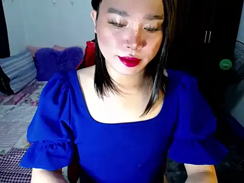 Snapshot of Urassiansweetcummer chatting on September 22, 2025, 2:17 am Urassiansweetcummer online show from September 22, 2025, 2:17 am