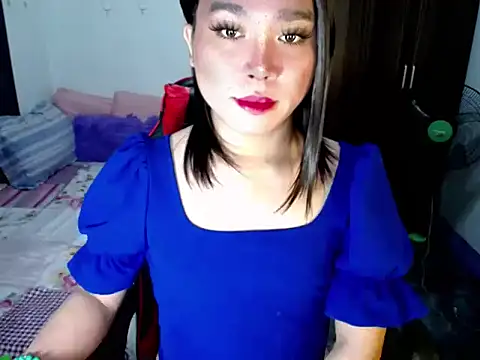 Snapshot of Urassiansweetcummer chatting on September 21, 2025, 2:17 am Urassiansweetcummer online show from September 21, 2025, 2:17 am