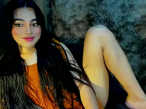 Sweetpeaxx online show from April 15, 2026, 3:49 pm