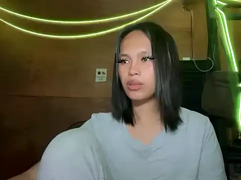Snapshot of My_sweet_ladyboy chatting on July 2, 2026, 4:13 pm My sweet ladyboy online show from July 2, 2026, 4:13 pm