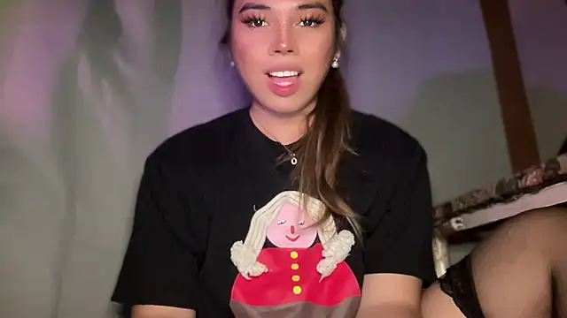 goddessofalltime online show from December 15, 2025, 3:18 pm