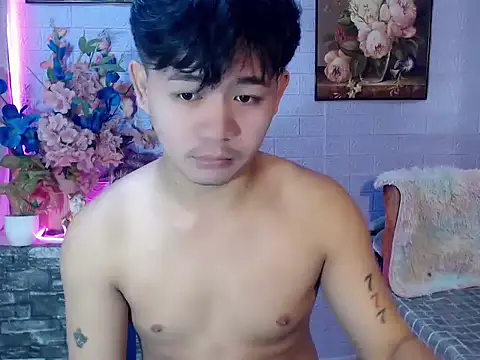 Snapshot of Albertx_Destroyer69 chatting on June 19, 2026, 1:11 am Albertx Destroyer69 online show from June 19, 2026, 1:11 am