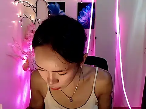 Shindoll online show from December 3, 2025, 9:09 am