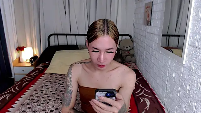 TRANSGODDESSA online show from February 23, 2026, 12:56 am