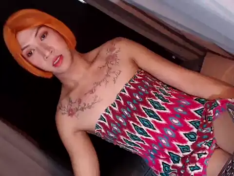 Xyourstellafox online show from November 8, 2025, 3:32 am