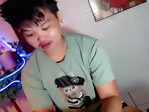 Snapshot of Reynelcock chatting on August 2, 2026, 1:53 pm Reynelcock online show from August 2, 2026, 1:53 pm