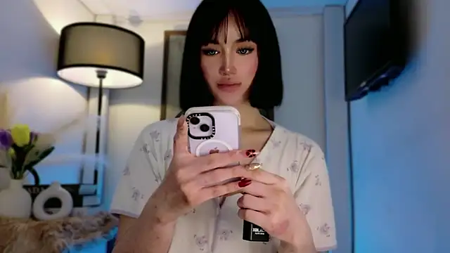 anna lala7 online show from November 29, 2025, 4:12 am