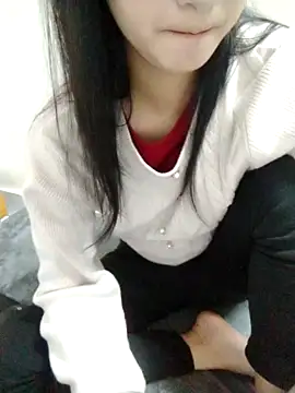 Kembong01 online show from February 12, 2026, 1:55 pm