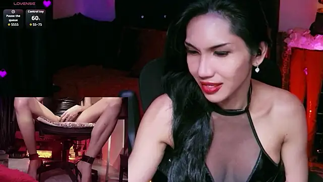 JadeScarlet LoveLace online show from June 27, 2026, 9:54 pm