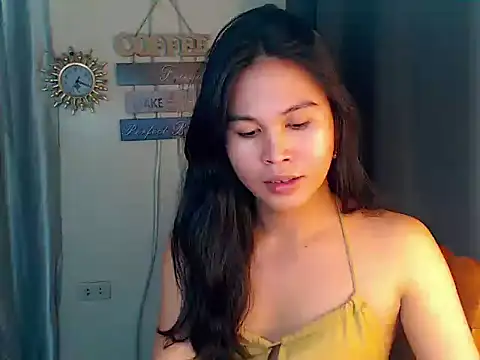 Snapshot of Sassy_Bianca chatting on February 16, 2026, 7:29 am Sassy Bianca online show from February 16, 2026, 7:29 am