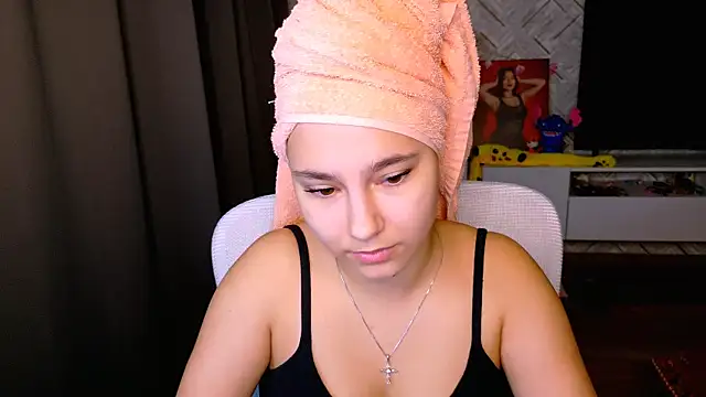 Snapshot of Arianna_Grend chatting on October 17, 2025, 11:34 am Arianna Grend online show from October 17, 2025, 11:34 am