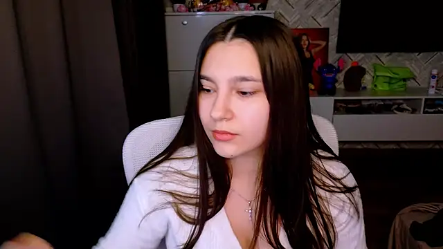 Snapshot of Arianna_Grend chatting on December 15, 2025, 1:17 pm Arianna Grend online show from December 15, 2025, 1:17 pm