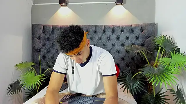 ALAN REDINGER online show from November 10, 2025, 1:27 pm