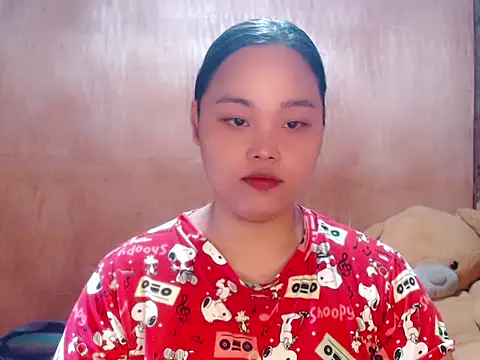 Snapshot of _Lylia chatting on April 17, 2026, 3:20 am Lylia online show from April 17, 2026, 3:20 am