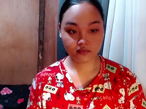  Lylia online show from February 23, 2026, 5:41 am