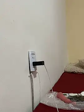 aphrodite sexy online show from February 9, 2026, 6:28 pm