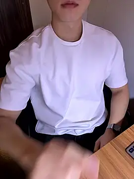 gochu1004 online show from October 21, 2025, 1:54 pm