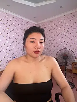 Snapshot of D2sweet chatting on October 5, 2025, 1:29 am D2sweet online show from October 5, 2025, 1:29 am