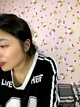 Snapshot of D2sweet chatting on November 29, 2025, 2:50 pm D2sweet online show from November 29, 2025, 2:50 pm