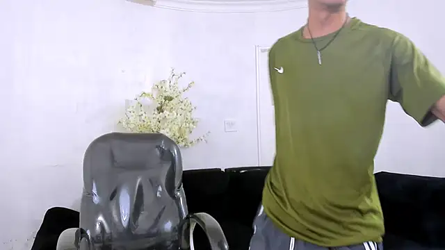 Snapshot of Sir_of_Lust chatting on September 26, 2025, 3:35 am Sir of Lust online show from September 26, 2025, 3:35 am