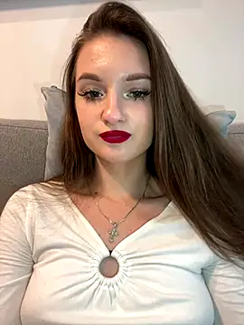 AdelinaEmber online show from September 21, 2025, 12:43 pm