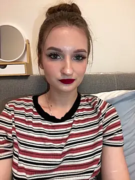 AdelinaEmber online show from October 22, 2025, 2:27 pm