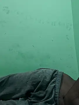 rockyy23boy online show from February 8, 2026, 4:48 pm