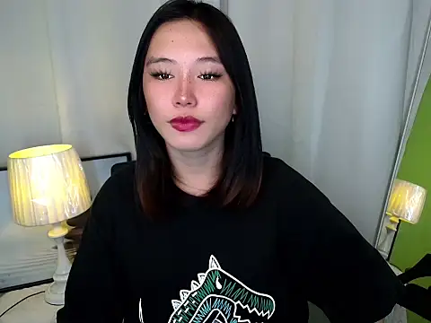 Ricaliciuos online show from May 8, 2026, 12:14 am